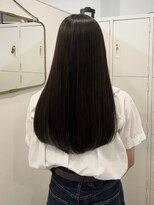 エイチ 梅田(H)&nbsp;ミルクティーグレージュショートウルフレイヤーカットクラゲヘア