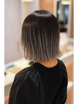アロマ ヘアルーム 池袋店(AROMA hair room) 艶感ボブ/グレージュ/ナチュラルストレート