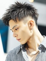 カットもパーマもイケメンパラダイス Men's天王寺 ニュアンス束感ショート × 刈り上げタイト