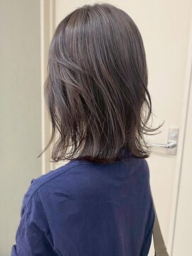 パークレーン アイス イヴェン(park lane ICI yeven) ブリーチなしダークグレージュ切りっぱなしミディ透明感