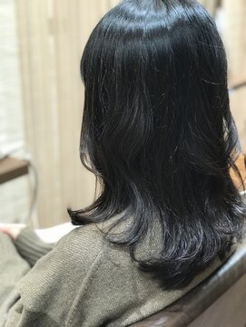 トゥーゾーンタカミ(tozone TAKAMI) セミロングスタイル