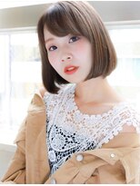 ルティア(Lutia)&nbsp;ナチュラルボブ　ベージュカラー