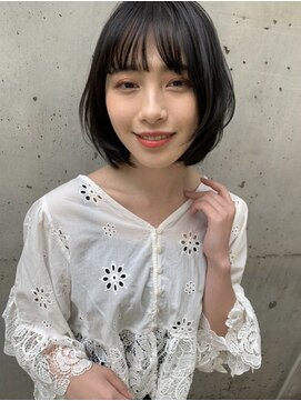 ヨロ(YoLo.) ふんわりショート