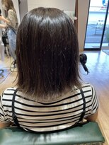 サラ(sarah)&nbsp;切りっぱなしボブ