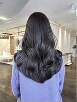 ザック ヴィ(ZACC  vie)&nbsp;レイヤーカット/セミロング/艶カラー/学割U24