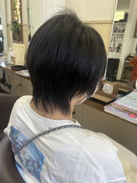コアフィールフィス(COIFFURE fils) 《見附 今町》大人 ショートウルフ