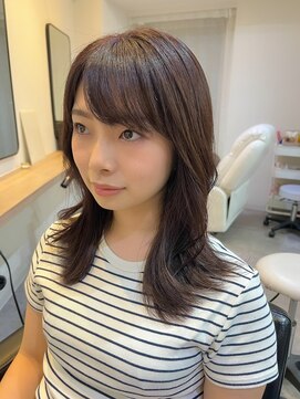 フルール(Fleur) 大人韓国風レイヤーカット 小顔前髪カット