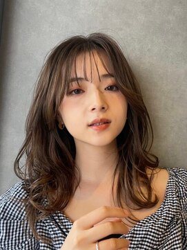 エクラート ミリア 船橋(ECLART milia) 外ハネが決め手のカジュアルミディアム｜動きと軽さをプラス