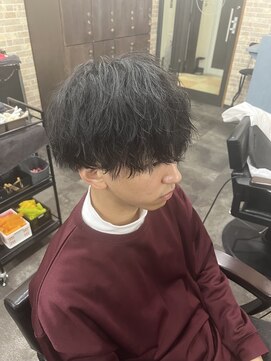 メルティエ(Mertie) 緩めツイストスパイラルパーマ