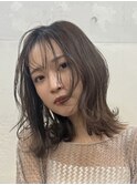 くびれボブ/メルティカラー/ウェーブヘア/ベージュカラー