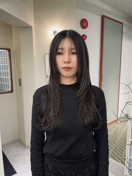 ヨヨ(yoyo) ざくざくレイヤーヘア