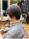 脱白髪染め×グレイヘア×ショートボブ