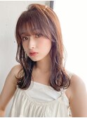 小顔 前髪 レイヤーカット くびれヘア ハイライトカラー"