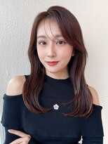 アフロート ディル(AFLOAT D'L)&nbsp;2wayバングでイメチェン！顔まわりレイヤーくびれヘアが人気◎