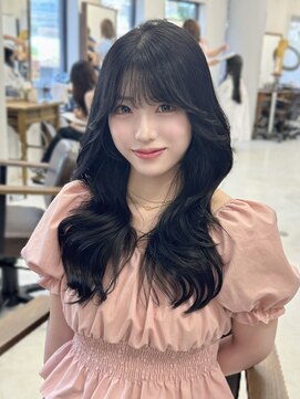 ハピネス 梅田茶屋町店(HAPPINESS) レイヤーカット/韓国ヘア/髪質改善/顔周り/ブルーブラック