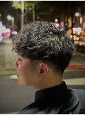 スペインカール×刈り上げマッシュ/強めパーマ/フェード/メンズ