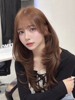 ロムーク 表参道(LOMKH)&nbsp;小顔ロングレイヤーカット顔周り夏シールエクステ透明感カラー