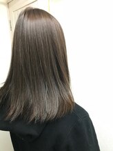 イタリア産アンモニアフリーのオーガニックカラー【ダメージレス】