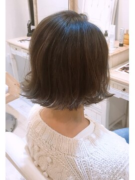ヘアーアンドメイク キュアー(hair&make cure) mini Bob＊