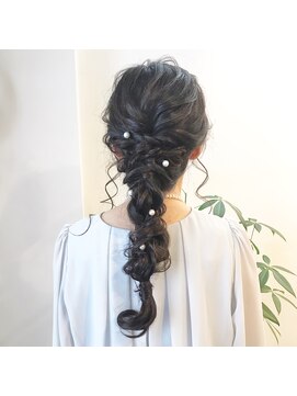 ピノリコ Hair&make pinorico 人気◎編み下ろしアレンジ