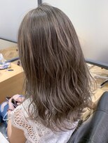 ジーナ 渋谷駅前(Zina)&nbsp;【Zina　渋谷】イメチェン毛先パーマ耳かけ×フォギーベージュ