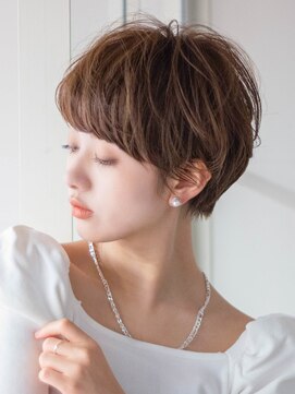 サーカス バイ ビュートリアム 青山(CIRCUS by BEAUTRIUM) マッシュショート 大人可愛い うる艶髪 青山 表参道 30代40代