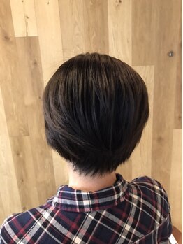チュラブラン 金岡店(CHURA BLANC)の写真/カットで差が付くショートヘア☆髪質や骨格を見極めたカットで、理想のスタイルを実現♪自宅での再現性も◎