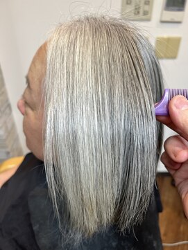 ヘアー バイ ミーズ(hair by Mii’s) 髪質改善トリートメント　【酸熱トリートメント】