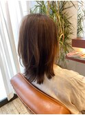 くびれミディアムボブ