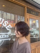 ビーマウス(B-MOUSE) 大人ショートパーマスタイル