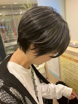ヘアークラフト アニー 南郷18丁目店(HAIR CRAFT Annie) ショート×ハイライト