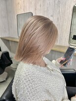 ラフィット 香椎(lafit)&nbsp;王道ミルクティーベージュ　ハイトーンケアブリーチカラー