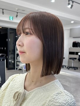 メルバイグラフ 梅田(mel by GRAFF) ぱつっとボブ