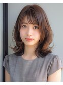 ナチュラルな柔らかセミロングヘア