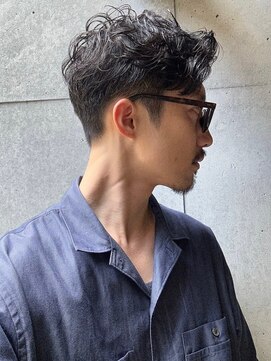 カシ 中目黒(CASI) 刈り上げセンターパート