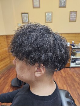 パレッツメンズ(Palet's)の写真/第一印象は重要メンズカットは顔回りから！計算されたカット技術で、貴方の魅力を引き出してくれる☆