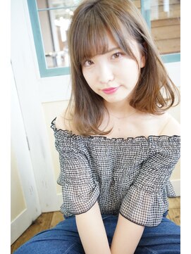 リシェル(RICHEL) ミディアムヘア　小顔ヘア　ワンカール