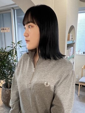 ユヌ(Une) 《hinari》透明感ブルーブラック