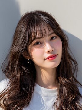 サロンドアイ(salon de i) ゆるカールロング × 透明感ベージュ