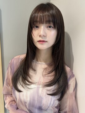 トリッカ 銀座(tricca) ロングレイヤー/暗髪レイヤー/前髪カット