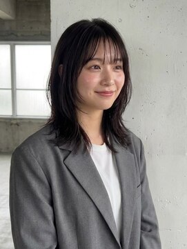 マイン(MINe) ふんわりモテ髪/小顔似合わせカット/顔周りレイヤー/20代/30代