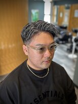 レオヘアワークス(LEO HAIR WORKS) ハイライト シルバーメッシュ 新潟市メンズサロン 新潟床屋