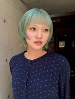 シーン バイ ラッド(SCENE by RAD)&nbsp;レイヤー入り小顔魅せショートボブヘア小顔盛り顔まわりカット