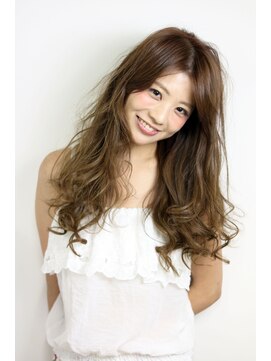 アトレ 茅ヶ崎店(attrait) おとなカワイイロングスタイル【アトレ茅ヶ崎店】