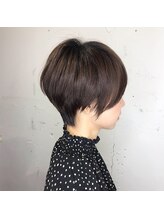 小顔になれる骨格に合わせた一番きれいに見えるシルエットに☆オーナー