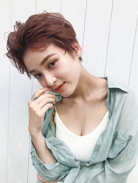 アイティー バイ アルバム 浦和店(IT by ALBUM) アップバング_カーキグレージュマッシュショート_68022