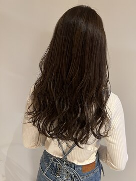 リノア 鵠沼海岸(LINOA) グレージュカラー/ボブウルフ/黒 髪/ココアベージュ