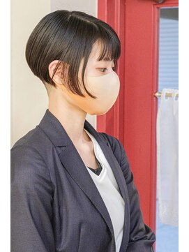 ルーシー ヘアデザインワークス(Lucy Hair Design Works) サロンワーク×刈上げショートボブ