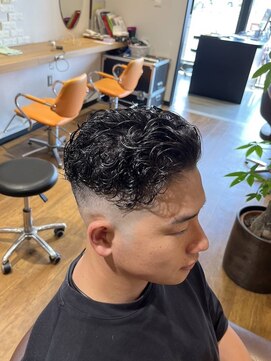 チャンピオン 宮城リョータ風×スキンフェード、ヒロ