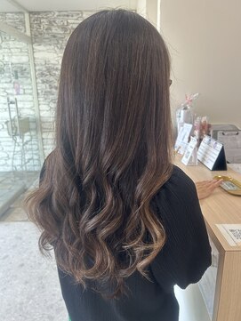 ヘアー ルセロ アット プリム(hair lucero @ prim) サラツヤロングヘア